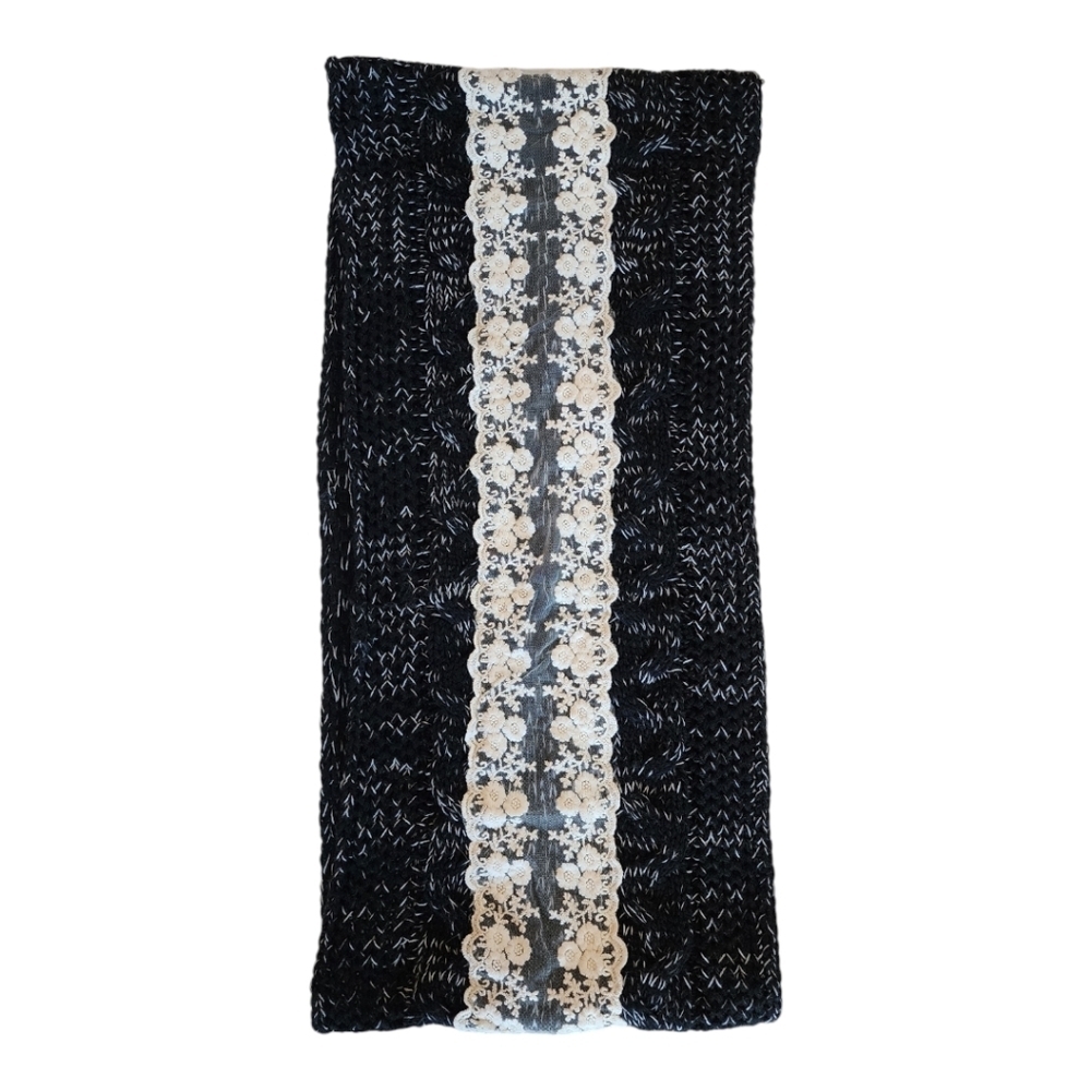Love of Fashion Lace Accent Infinity Scarf Size OS - Black & White Knit Soft
